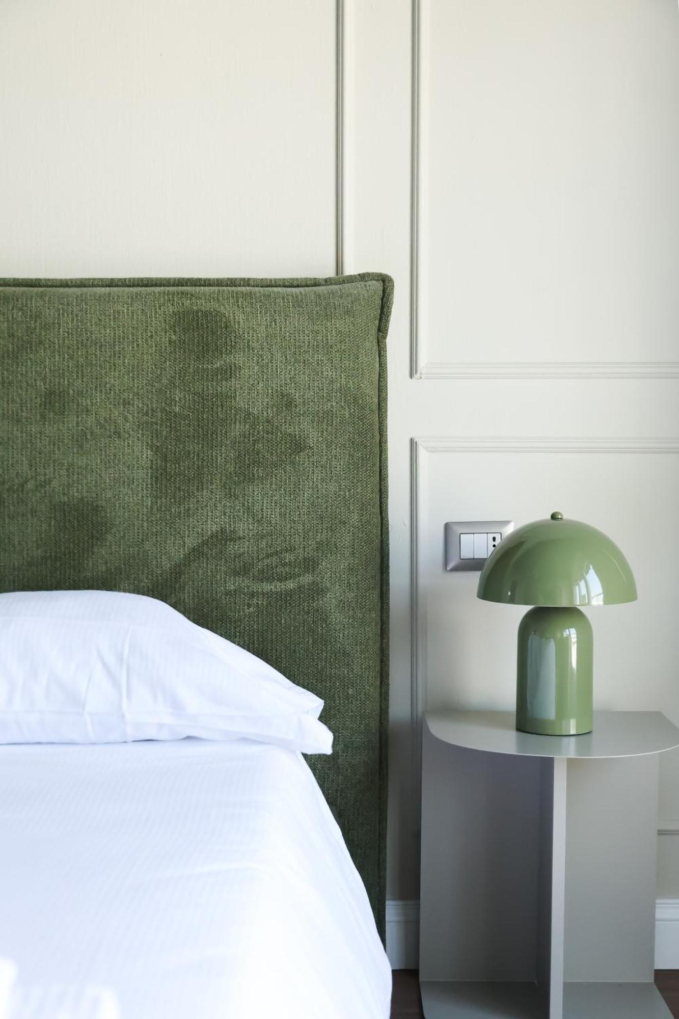 12 Hotel con Navetta Aeroporto vicino Torre Branca da Prenotare