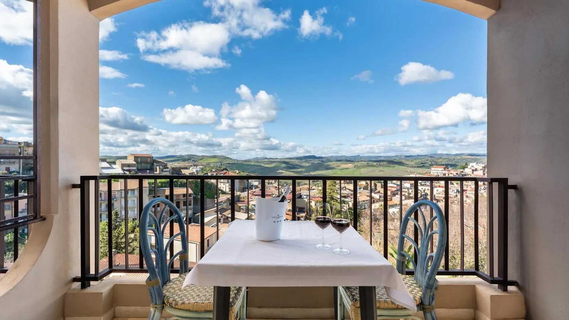 Soggiornare in Val di Noto: 10 Hotel Family Friendly a Confronto