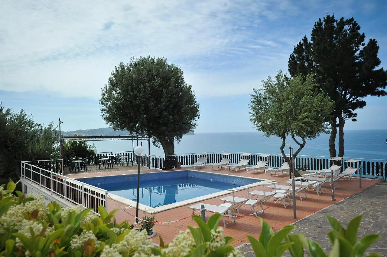 Dove Soggiornare in Italia: 10 Holiday Park da Prenotare